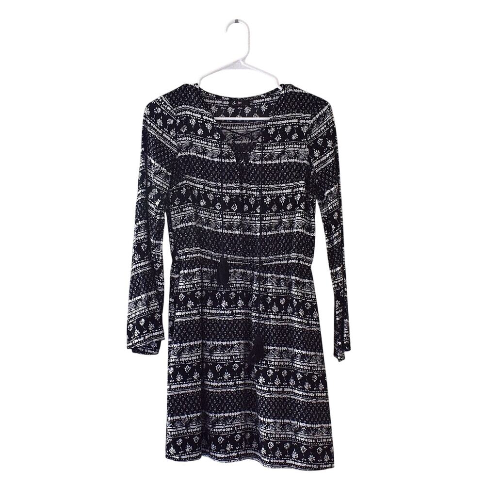 10- Chicaboom Black and White Patterned Dress
